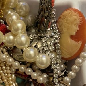 1/2 LB unsearched untested vintage 2 modern jewelry lot